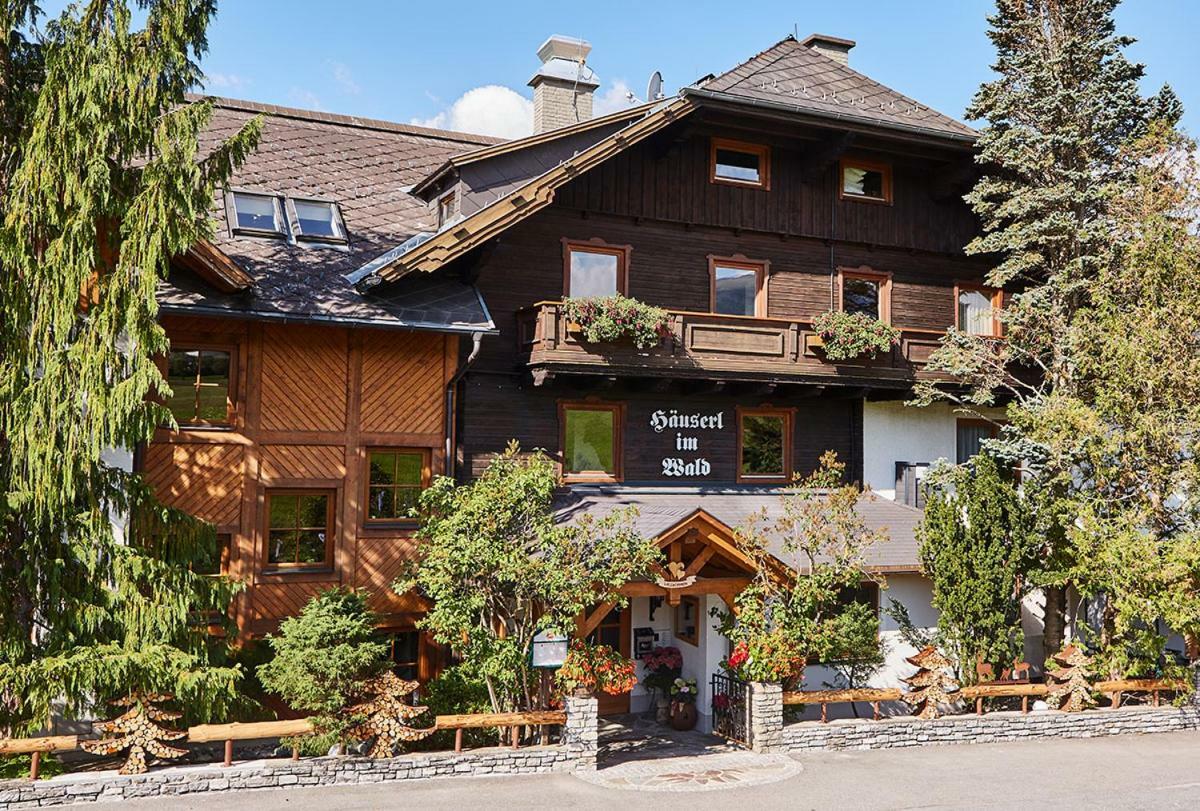 Hotel Haeuserl Im Wald Маріапфар Екстер'єр фото